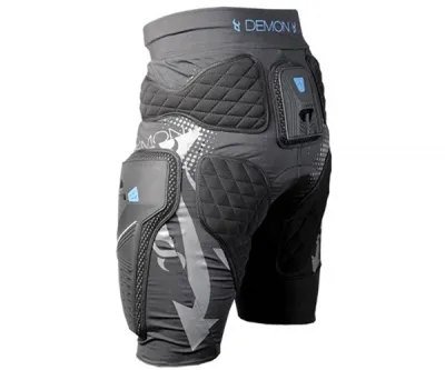 Demon Shield Snow impact shorts Medium